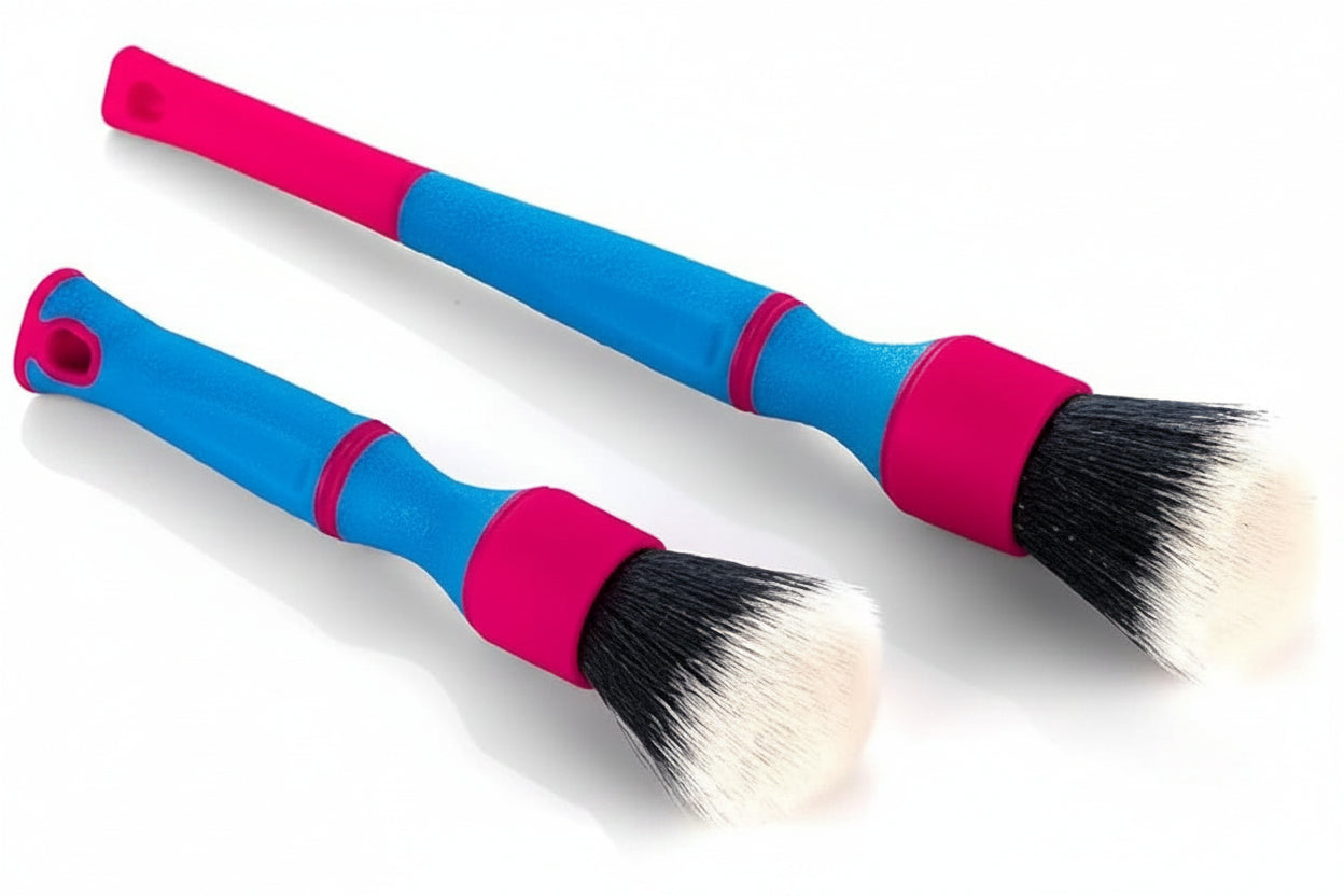 Detail Factory Octane Series Ultra-Soft TriGrip Detailing Brush Under Glow - Large