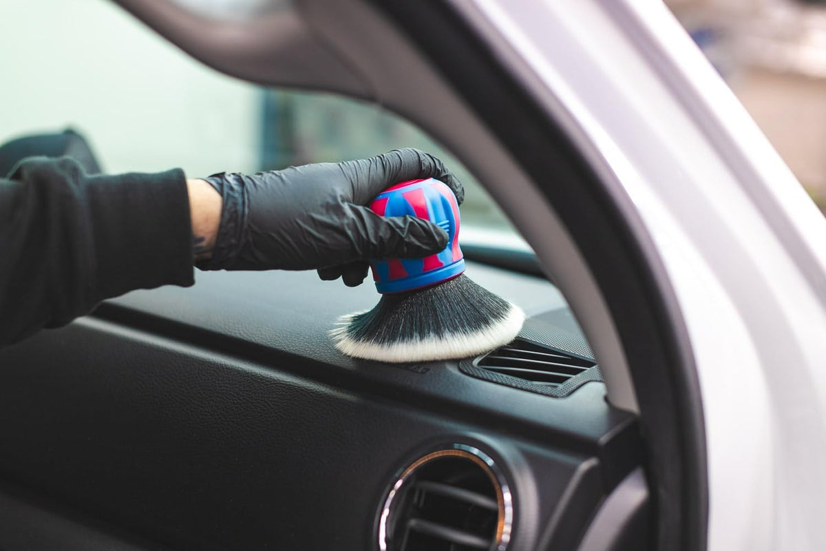 Detail Factory - Curveball XL Synthetic Brush - Ultra Soft Bristles, Comes with Storage Rack, Covers Large Area Inside or Outside Vehicles